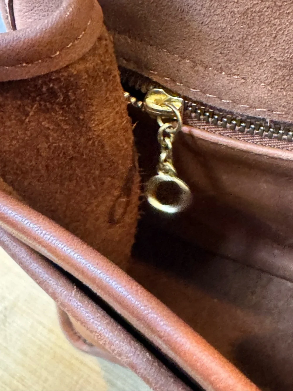 VTG COACH Rare Crossbody Leather Messenger Bag - Brown